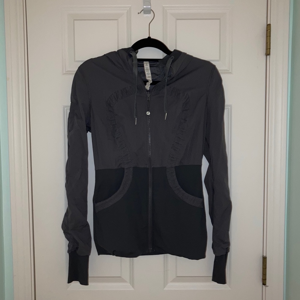 grey lululemon jacket